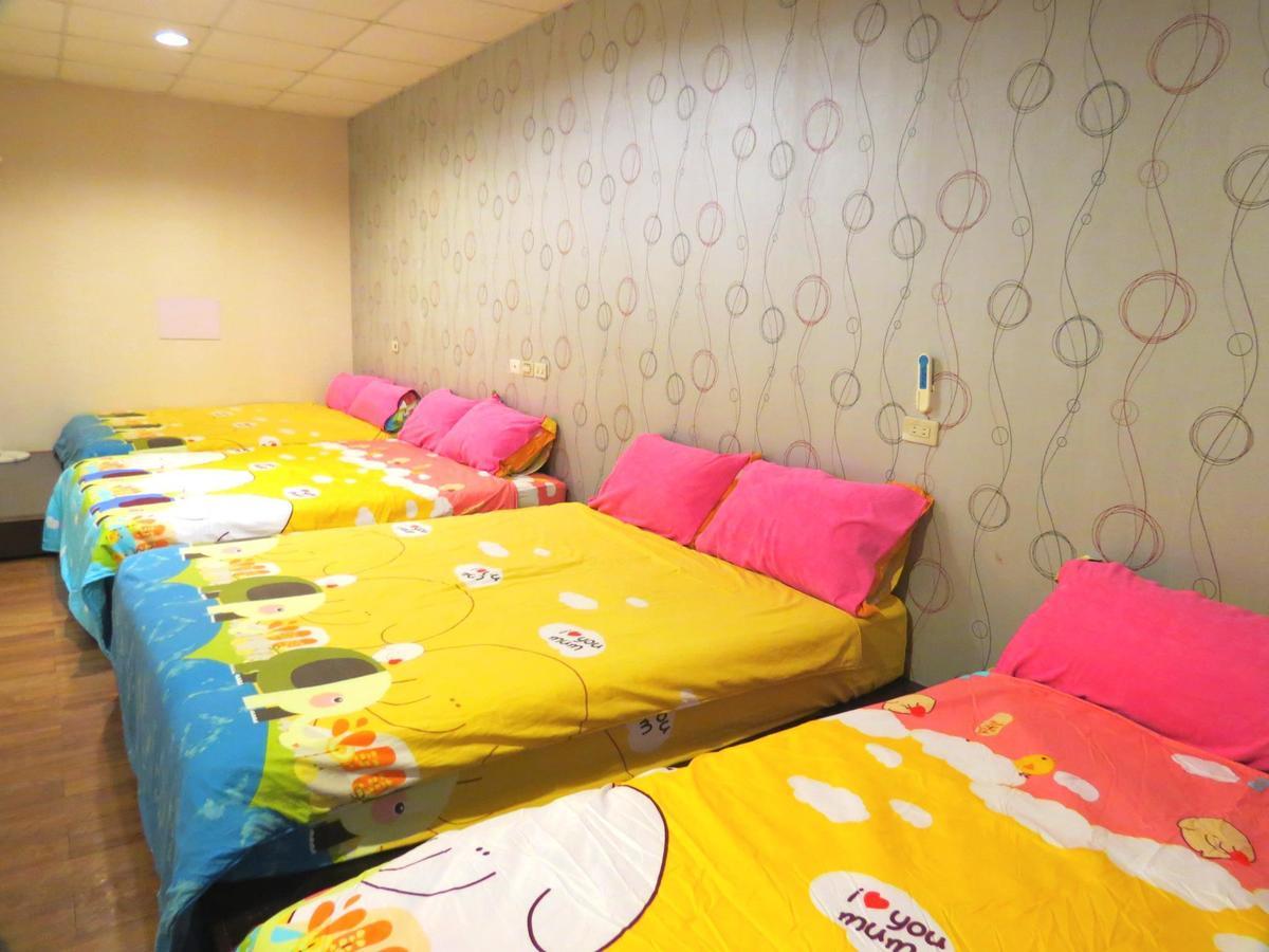 Smile Baby Hotel Luodong Exterior foto